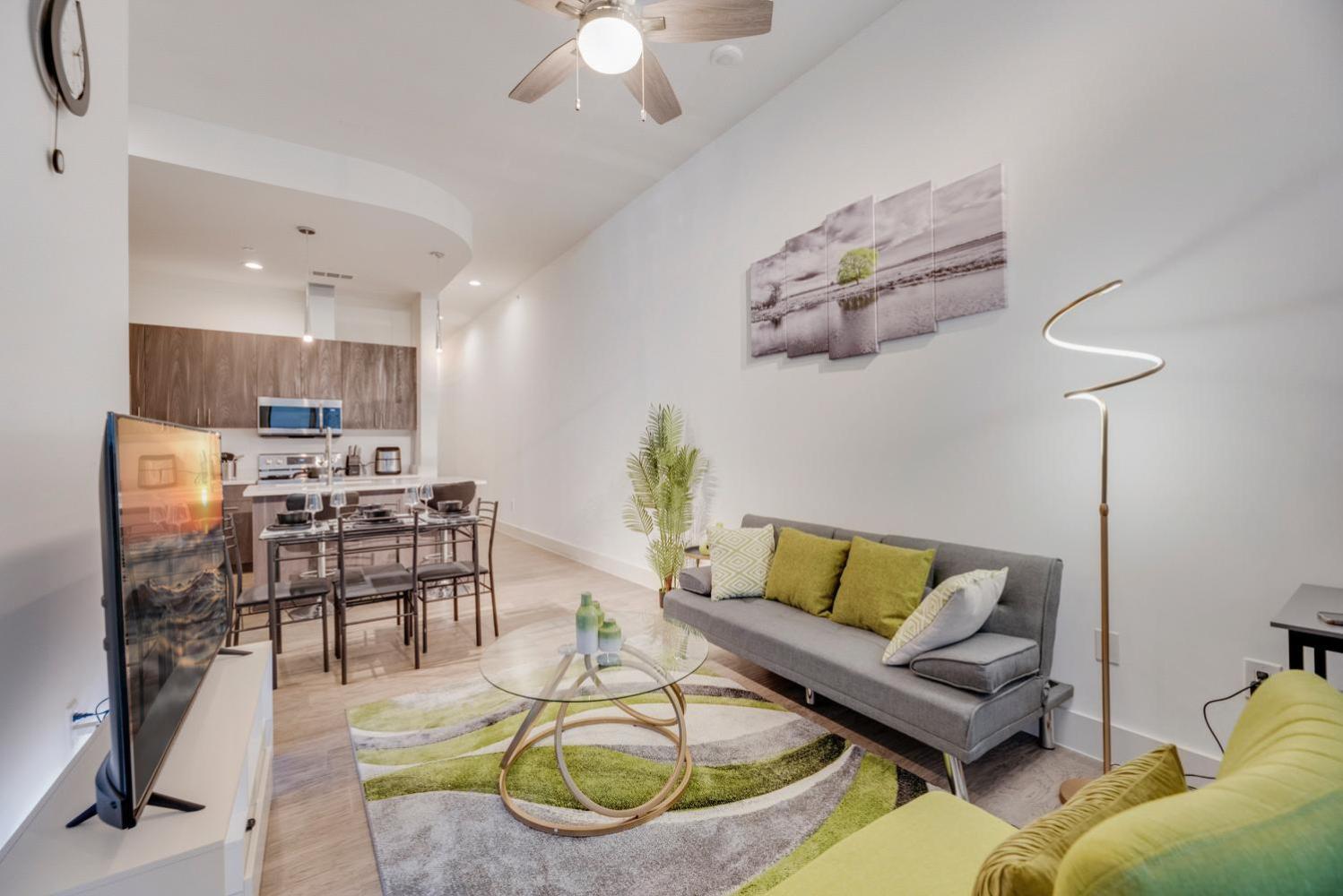 Snazzy Loft Style 2Br I Gym I Parking I Workspace ダラス エクステリア 写真